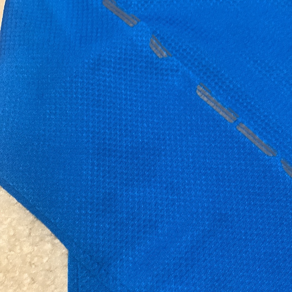 Under Armour pullover size 5 - Picture 3 of 5